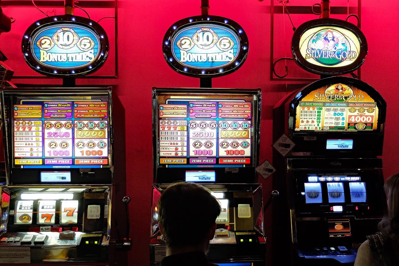 Filipino player browsing funalo Casino games on a mobile device